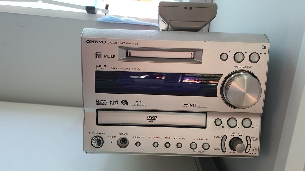Onkyo Dvd/Md Tuner Amplifier + 2 Caixas de Som Original do Japão