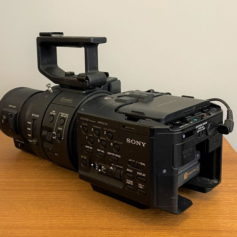 SONY シネマカメラ 実働 NEX-FS700JK カメラ ビデオカメラ カメラ