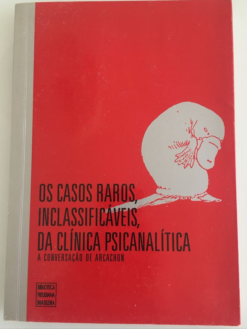 Os Casos Raros e Inclassificáveis | Livro Usado 56604924 | enjoei