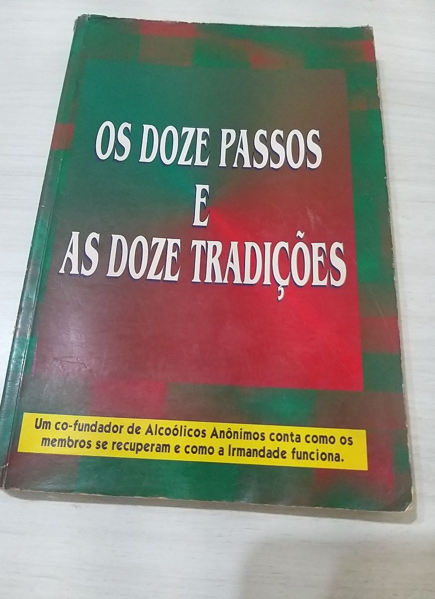 Os Doze Passos e As Doze Tradições | Ljunaab Usado 109582501 | enjoei