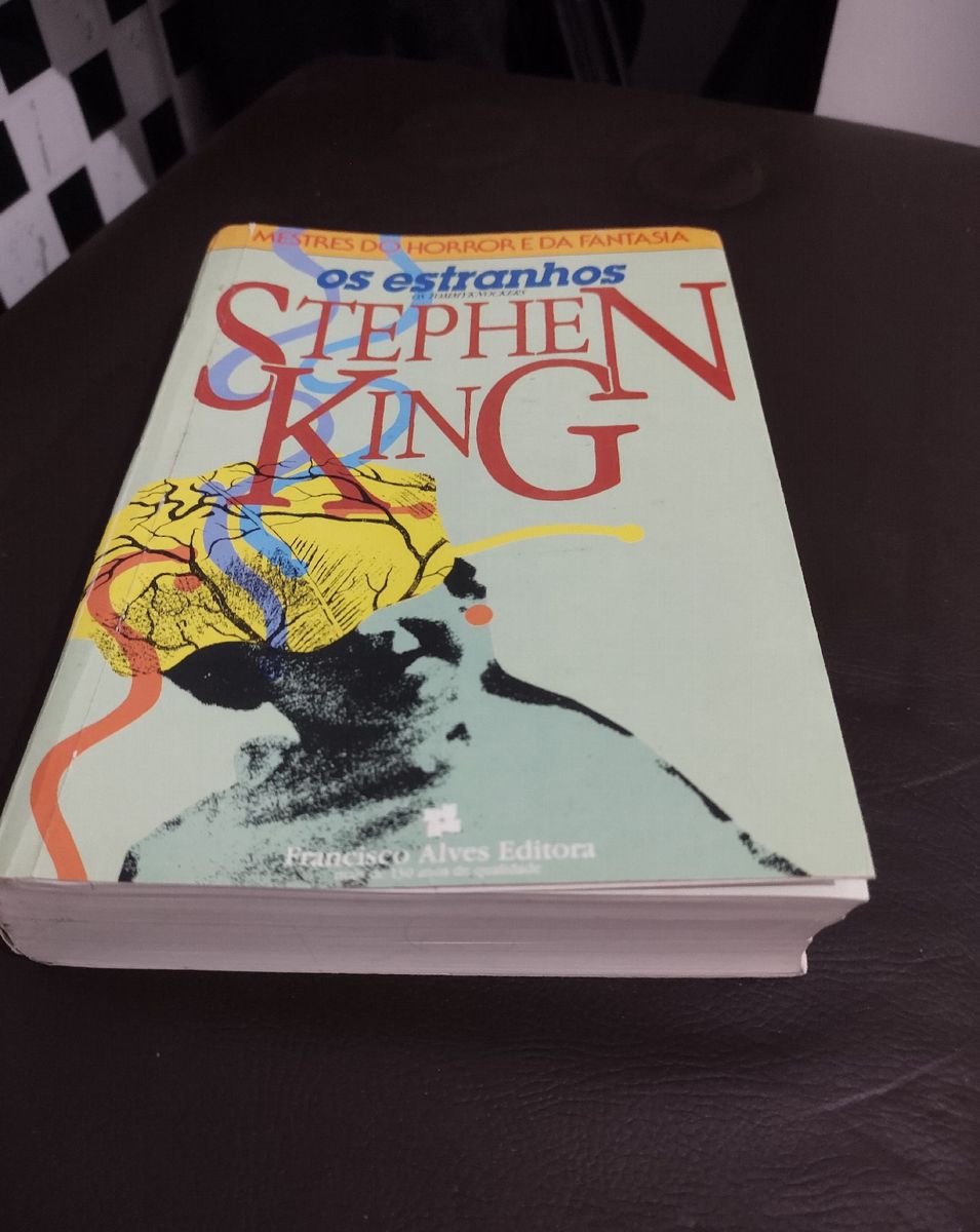 Os Estranhos - Stephen King | Livro Francisco Alves Usado 71750175 | enjoei