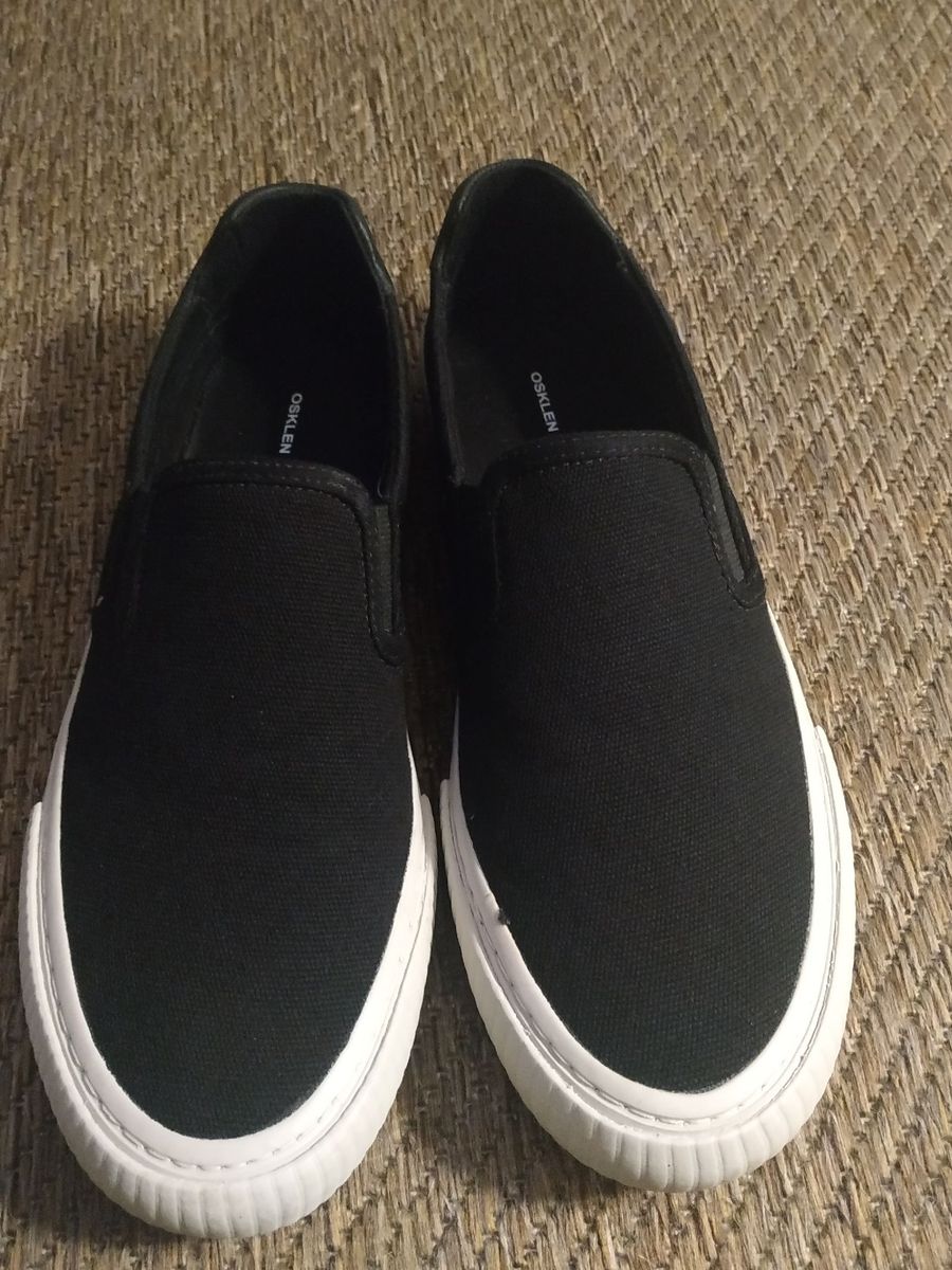 slip on osklen preto