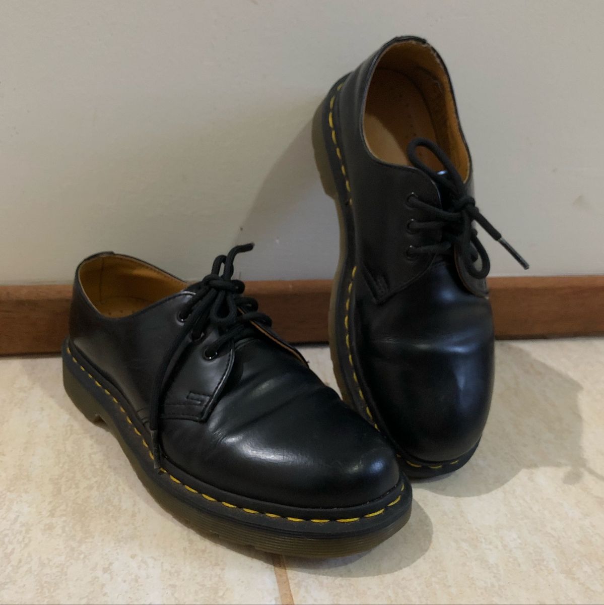 sapato estilo dr martens