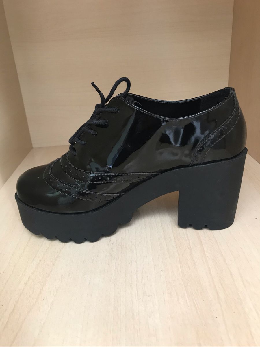 sapato feminino oxford salto tratorado preto verniz