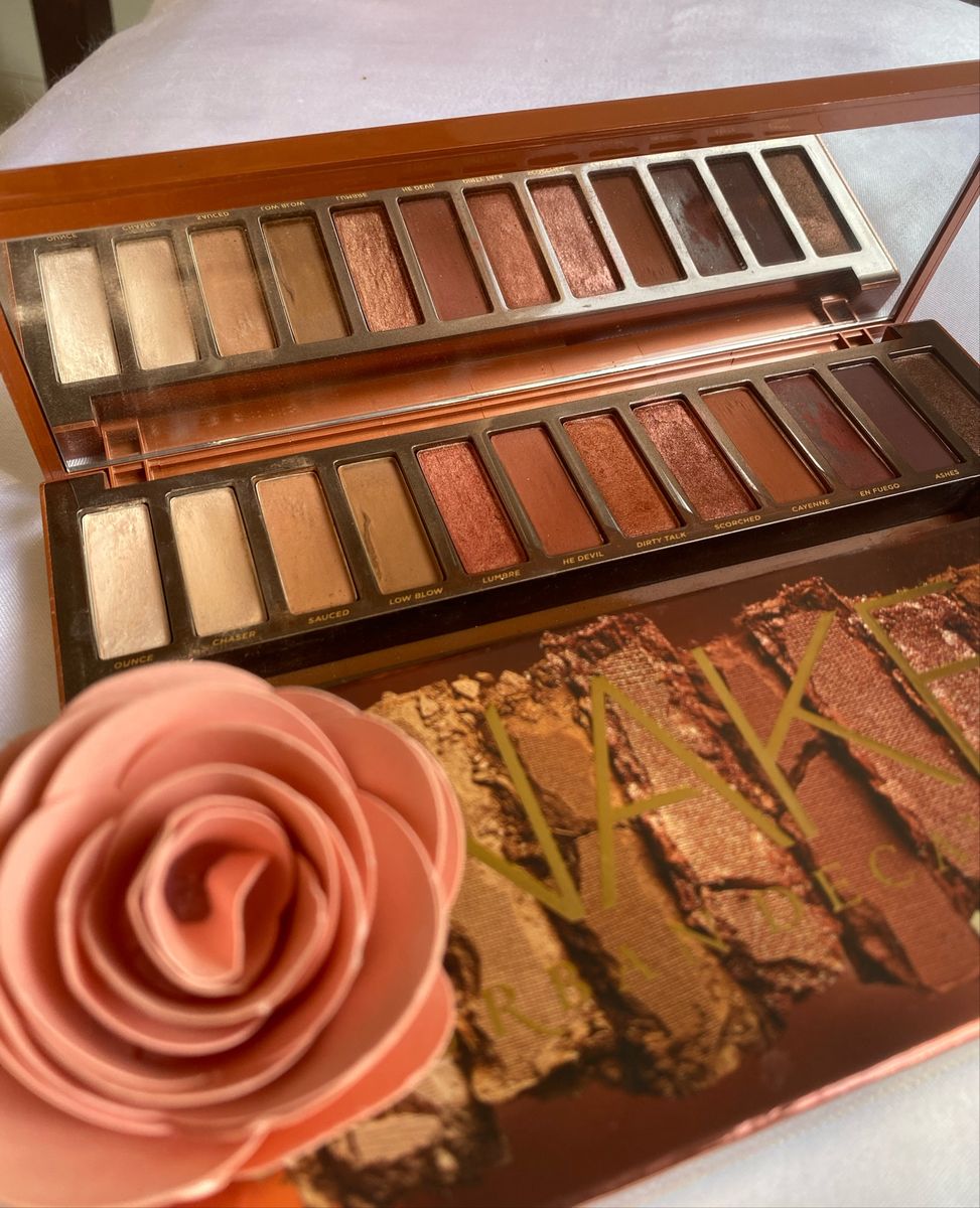 Paleta De Sombras Da Naked Maquiagem Feminina Naked Usado Enjoei