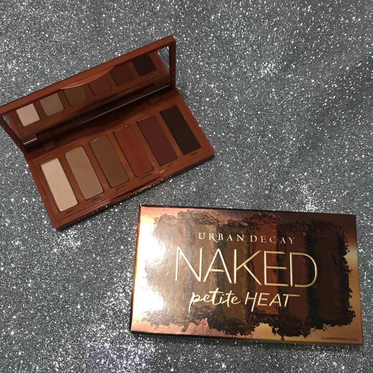 Paleta Naked Petit Heat Maquiagem Feminina Urban Decay Nunca Usado Enjoei