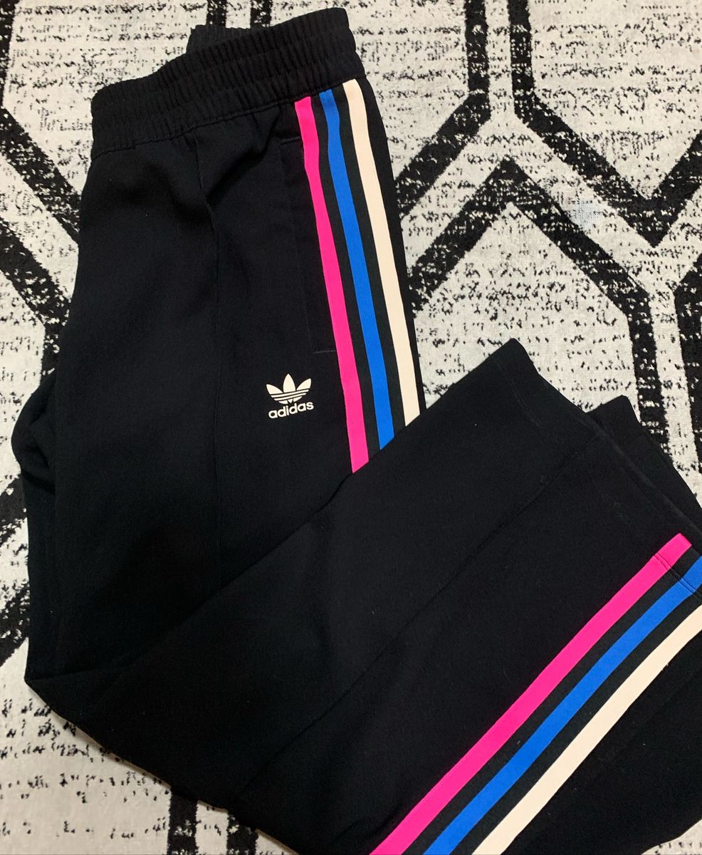 calça adidas pantacourt