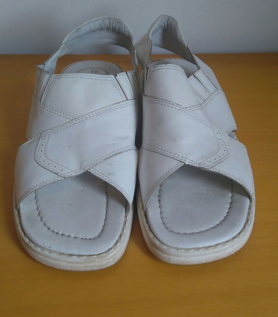 sandalia de couro branca masculina