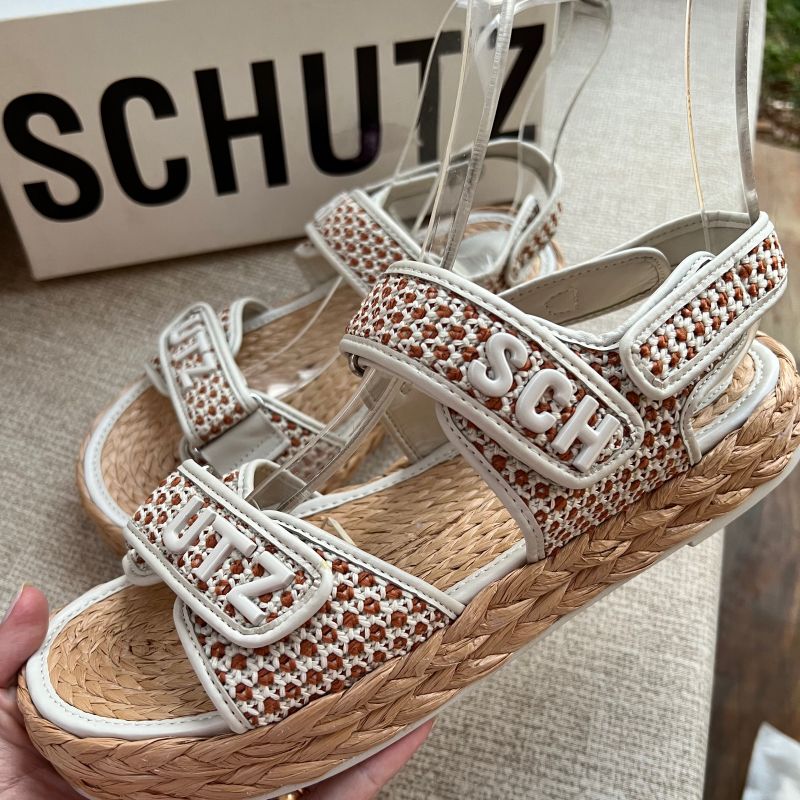 Site da schutz store calçados