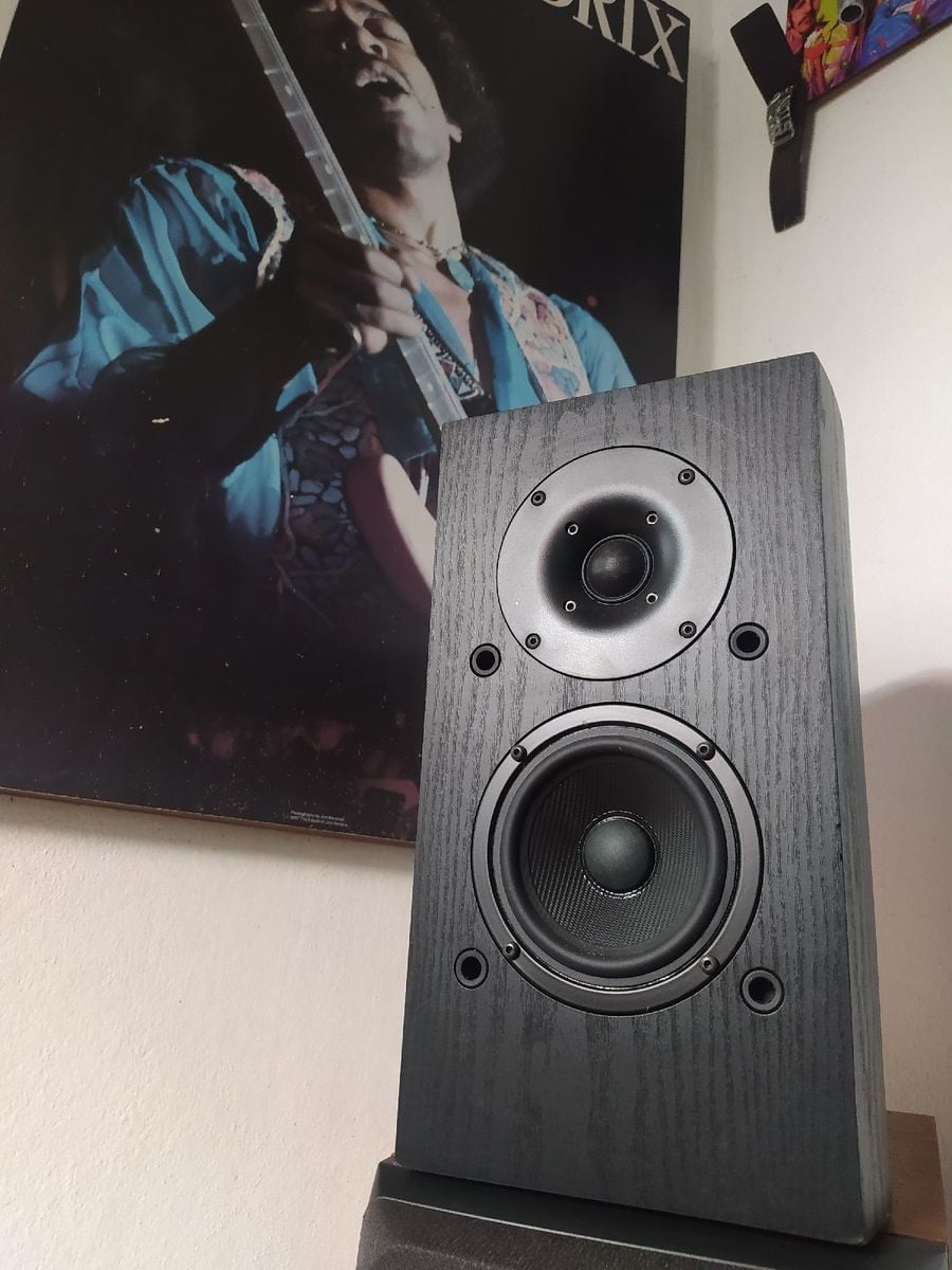 Par de Caixas Bokshelf Pioneer Sp.Bs22-Lr | Pioneer - Andrew Jones