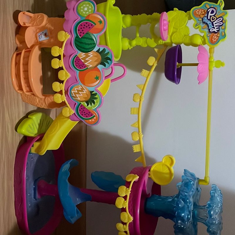 Parque Aquático de Abacaxi Polly Pocket Brinquedo Polly Pocket Usado  95628355 enjoei