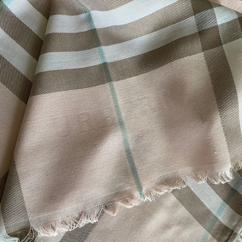 Burberry etiqueta rosa hotsell