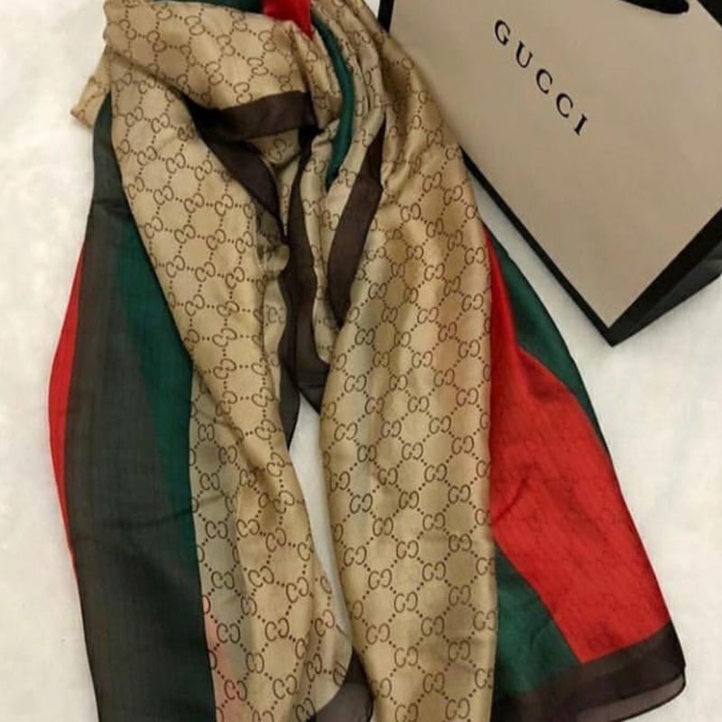 Pashmina gucci 2024