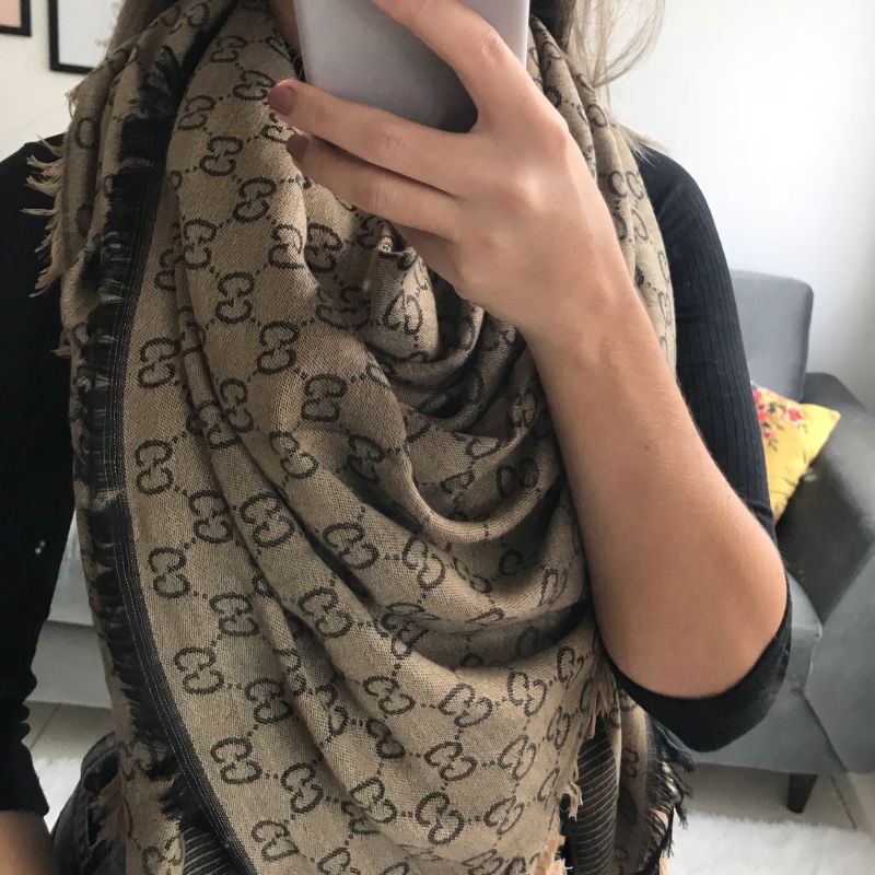 Pashmina gucci best sale