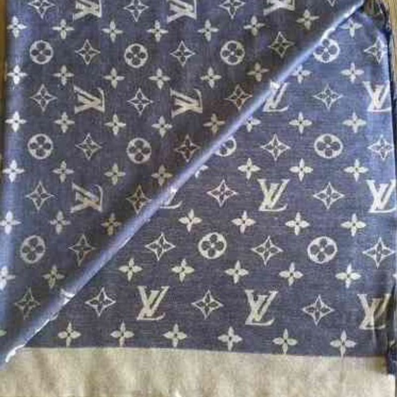 Pashimina Lenço Louis Vuitton com Etiqueta, Lenço Feminino Louis Vuitton  Nunca Usado 87478273