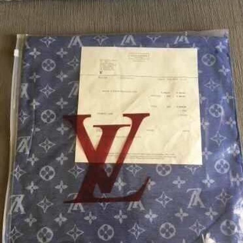 Pashmina Louis Vuitton Monogram Originais Novas sem Uso, Lenço Feminino Louis  Vuitton Nunca Usado 42138443