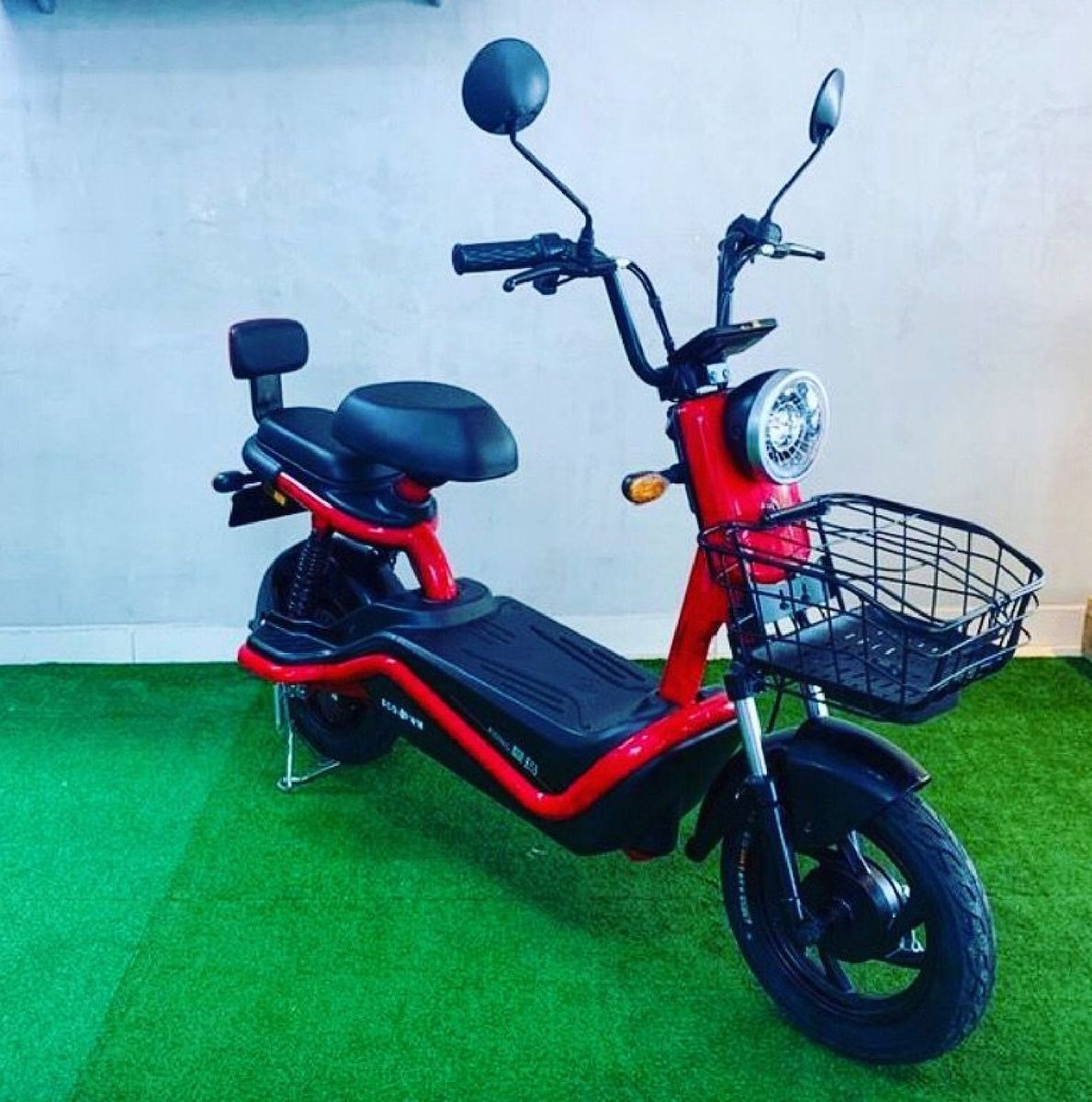 Scooter Elétrica Aima 800w Roupa Esportiva Masculino Nunca