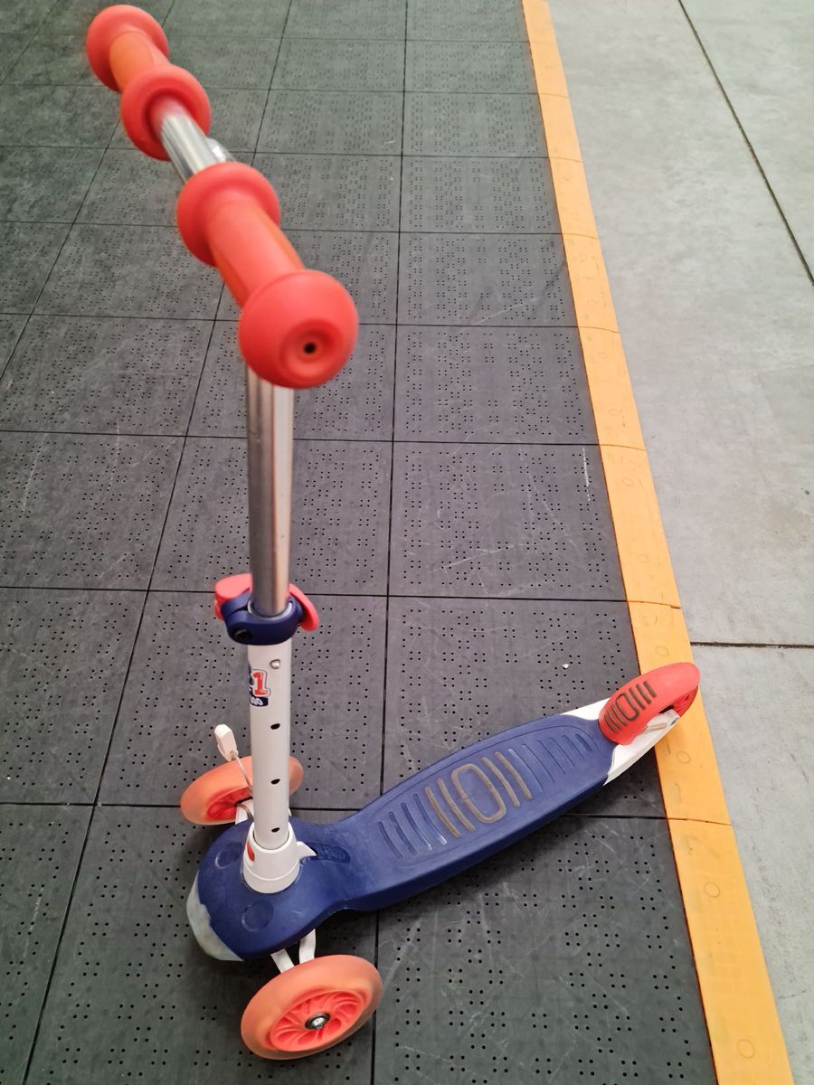 patinete-infantil-brinquedo-oxelo-usado-69839969-enjoei
