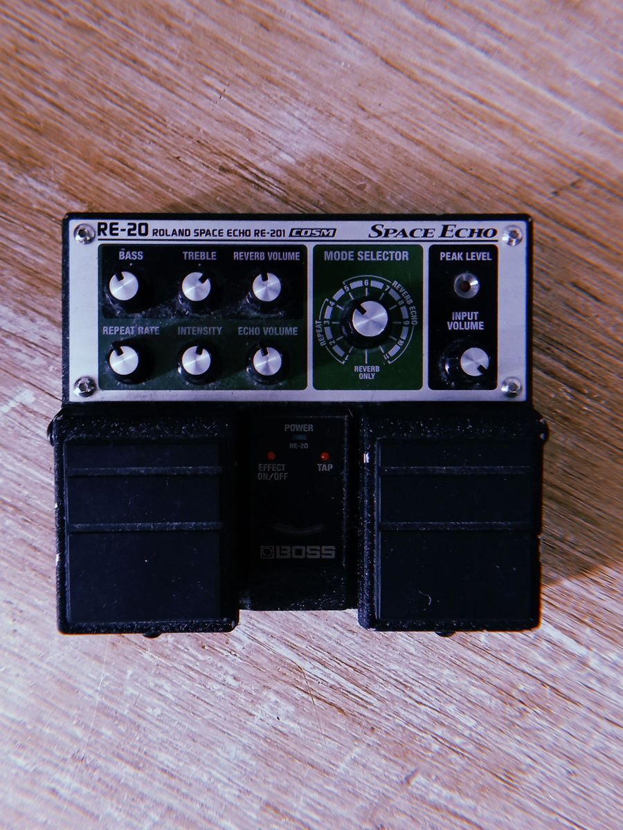 【美品】BOSS SPACE ECHO RE-20 roland boss re-20 space echo pedal | TeclaCenter