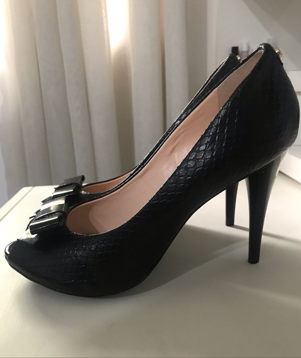 peep toe preto jorge bischoff