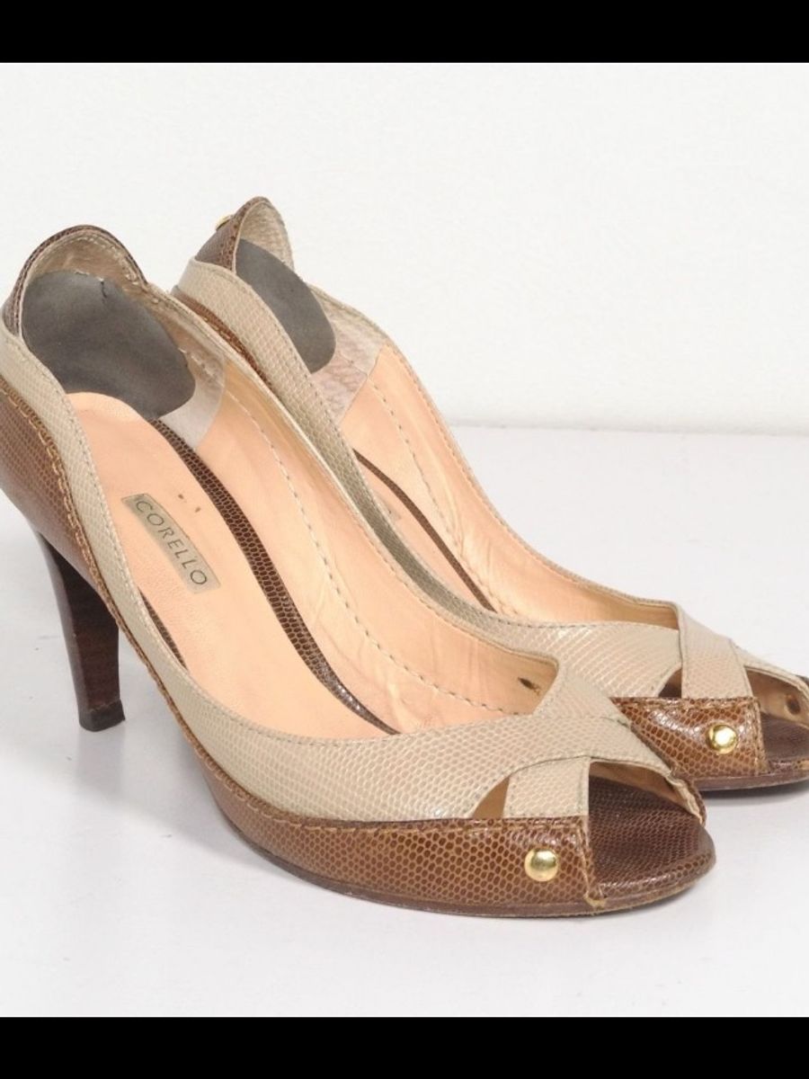corello peep toe