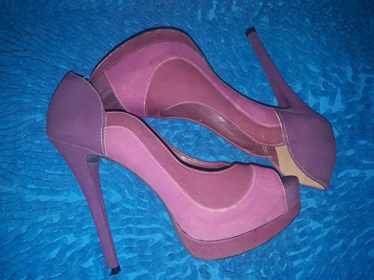 peep toe via marte meia pata