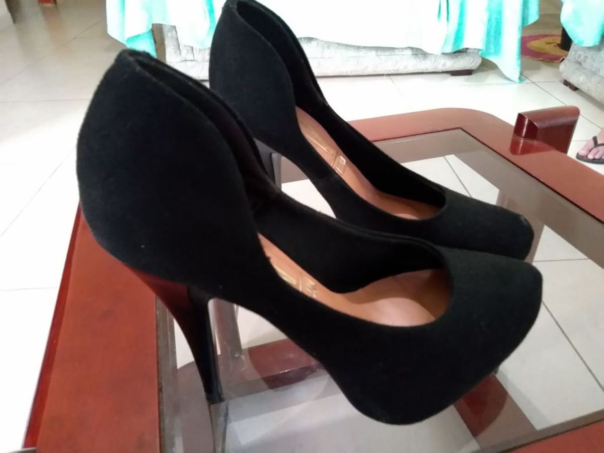 sapato peep toe vizzano preto