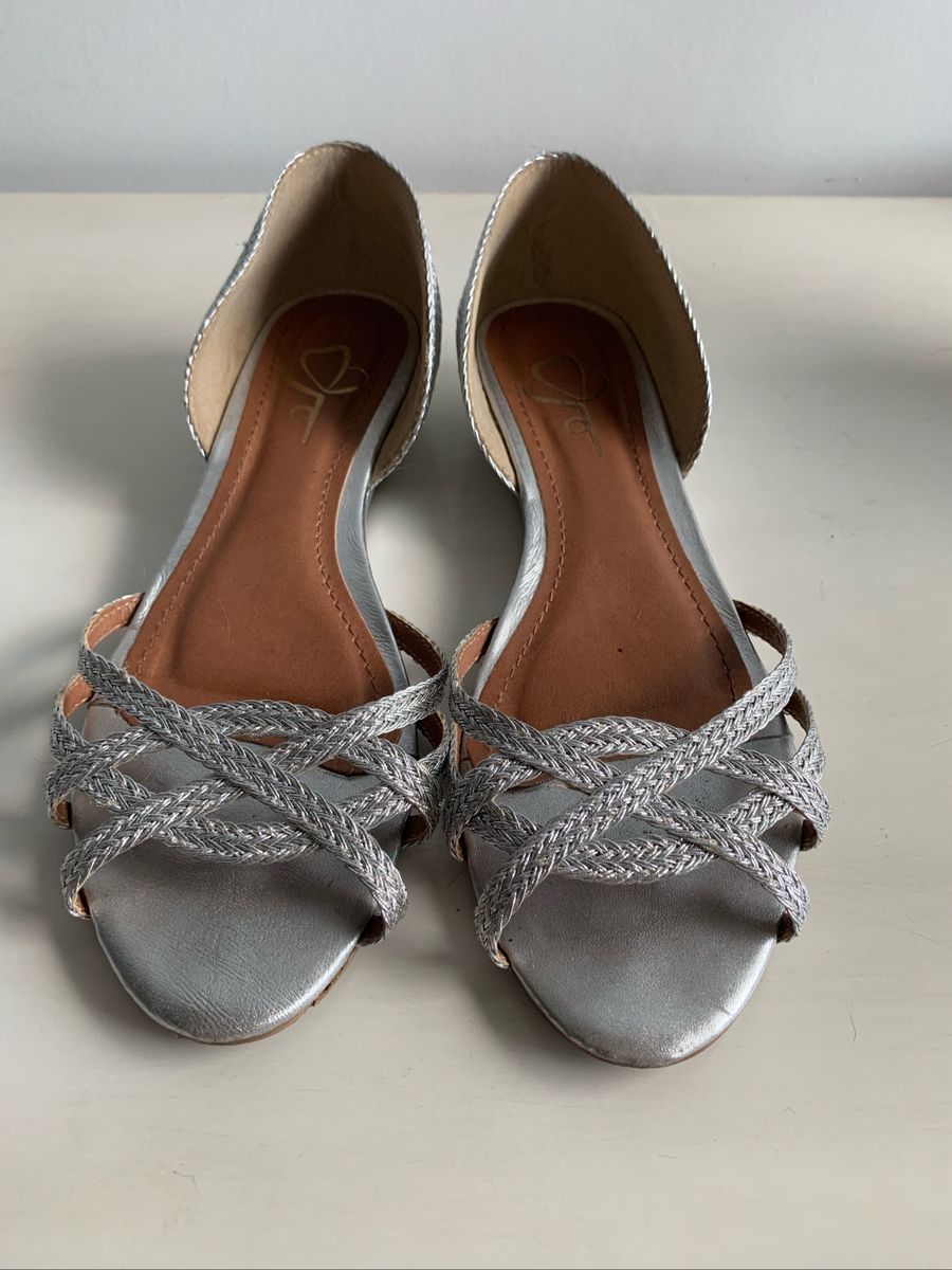 rasteirinha peep toe