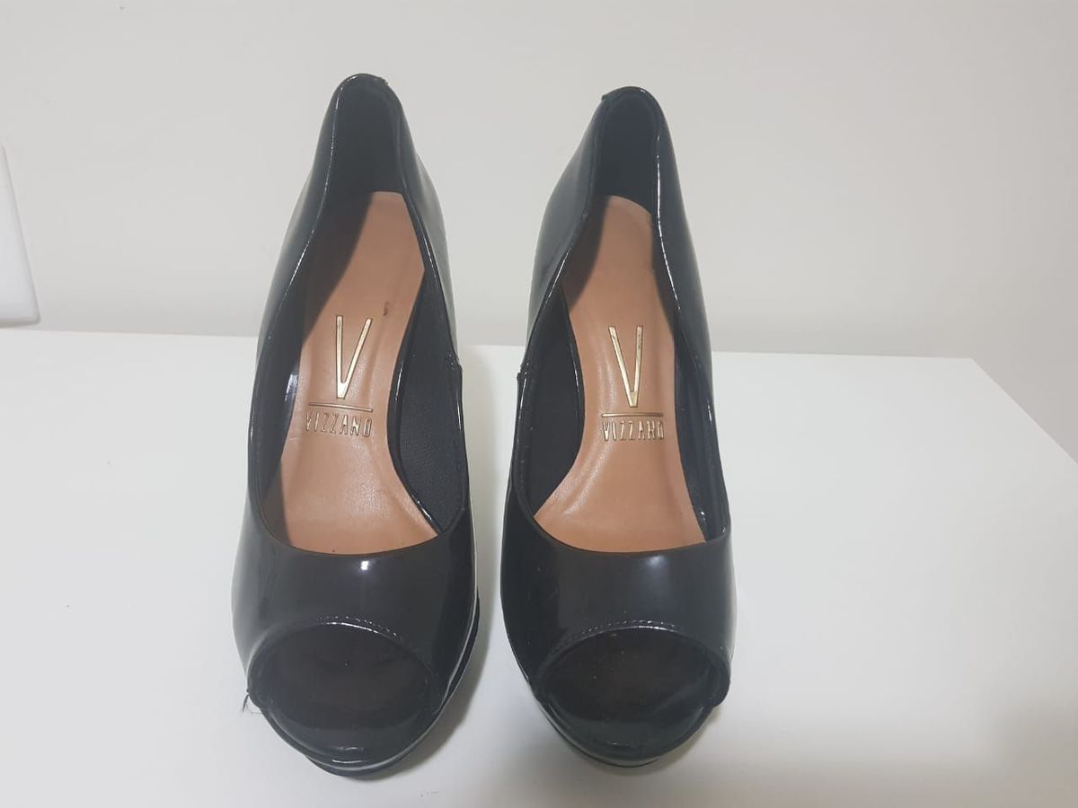 peep toe preto vizzano