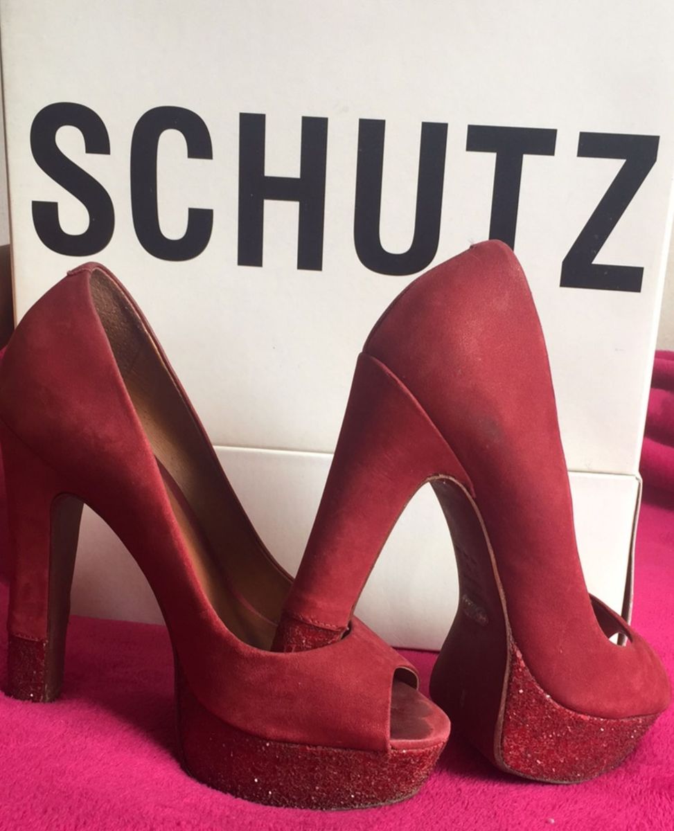 Peep toe hot sale vermelho schutz