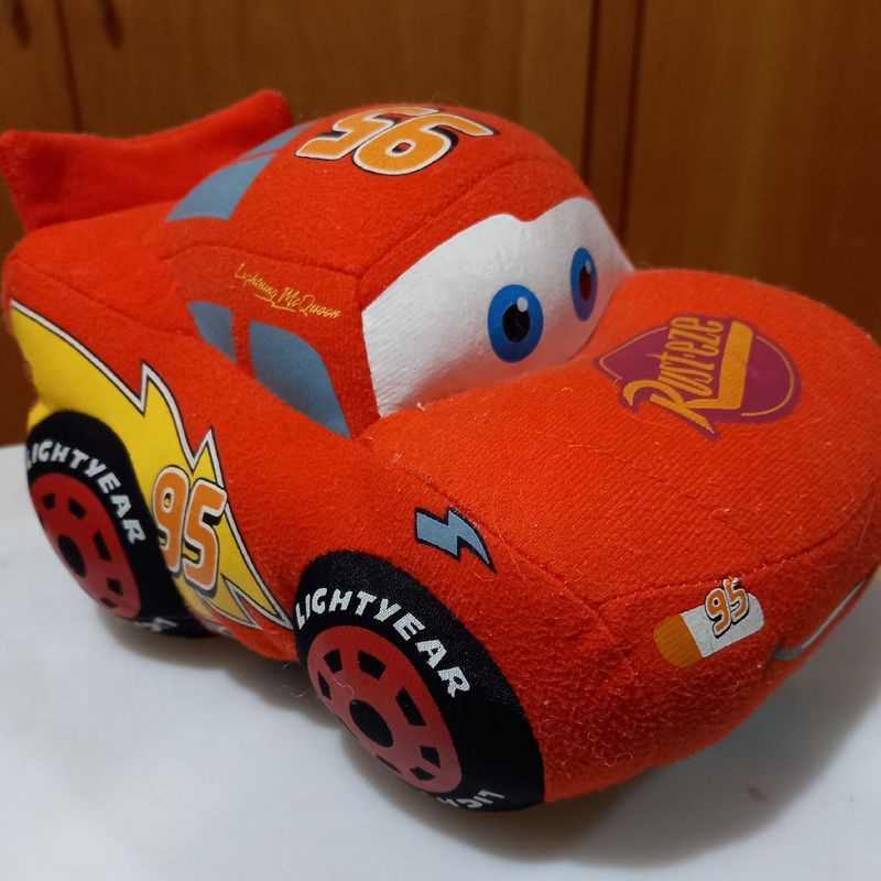 Relampago Mcqueen de Pelúcia do Desenho Carros 18cm - Pelúcias HAS Brasil