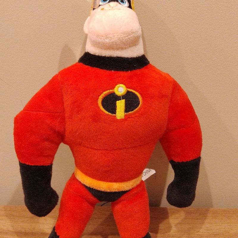 Disney Incredibles Mr Incredible Soft Toy FOCO Disney Mr