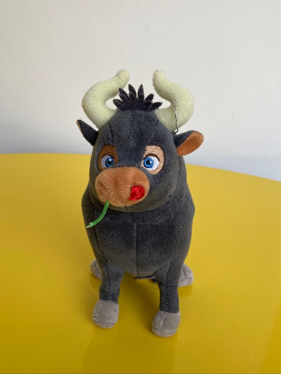 Pelúcia Touro Ferdinando Disney | Pelúcia Disney Usado 70198708 | enjoei