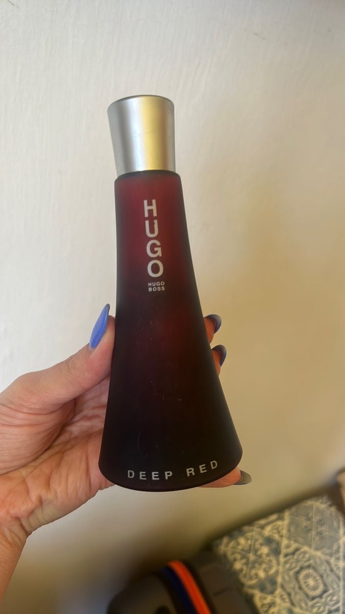 Deep red by clearance hugo boss