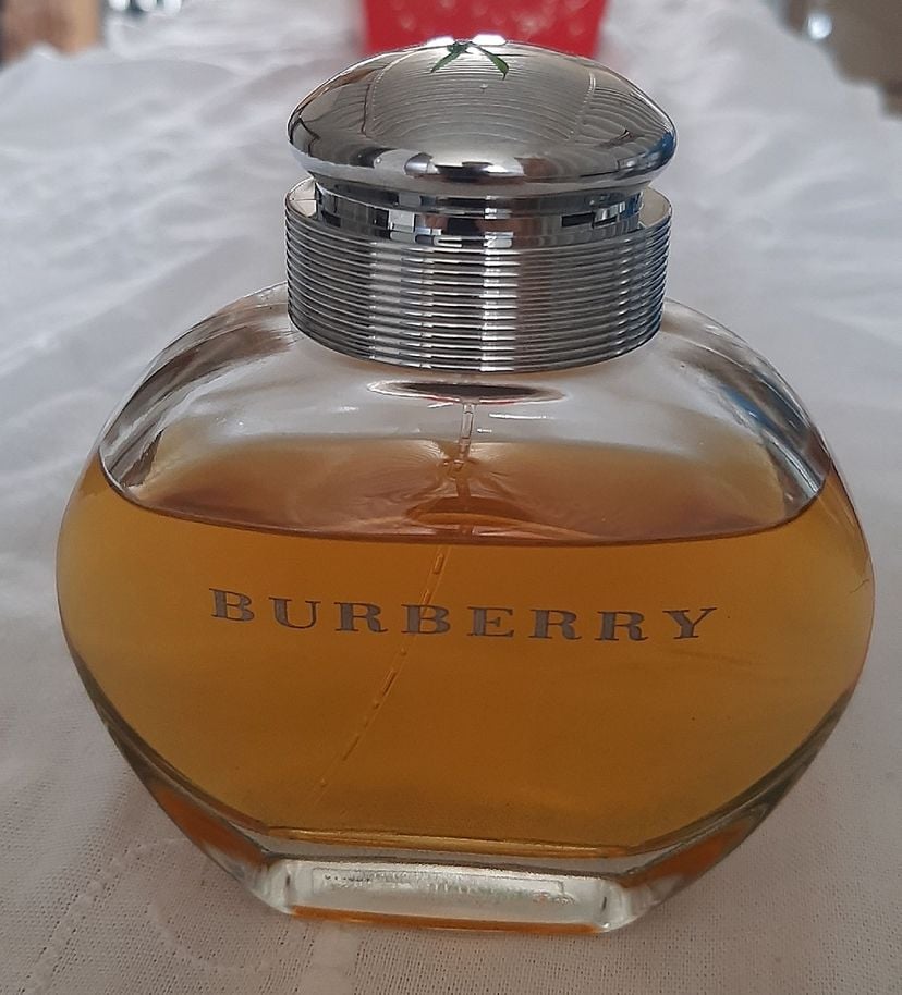 Perfume Burberry Feminino. Perfume Descontinuado Burberry. Desapego |  Perfume Feminino Burberry Usado 67240020 | enjoei