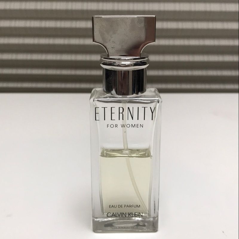 Ofertas de Perfume Feminino Calvin Klein Eternity eau de parfum com 30mL
