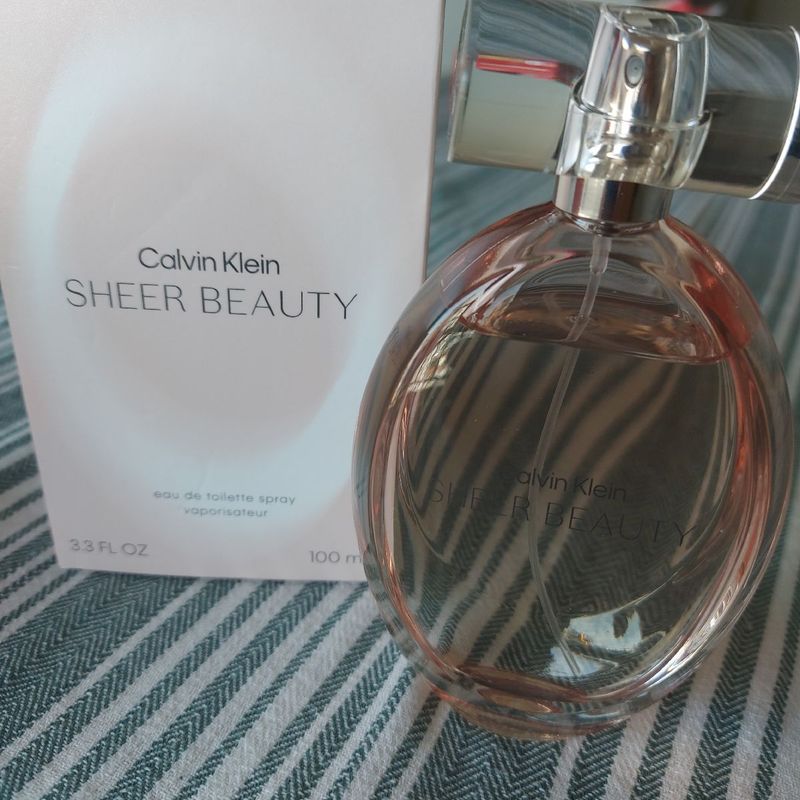 Calvin Klein Sheer Beauty Eau de Toilette para mulheres