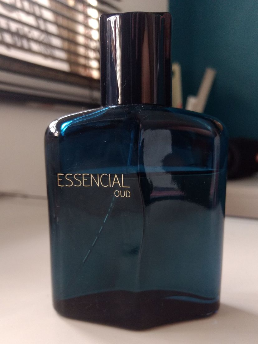Perfume Essencial Oud Natura Versão Antiga/Anterior | Perfume Masculino  Natura Usado 45823045 | enjoei
