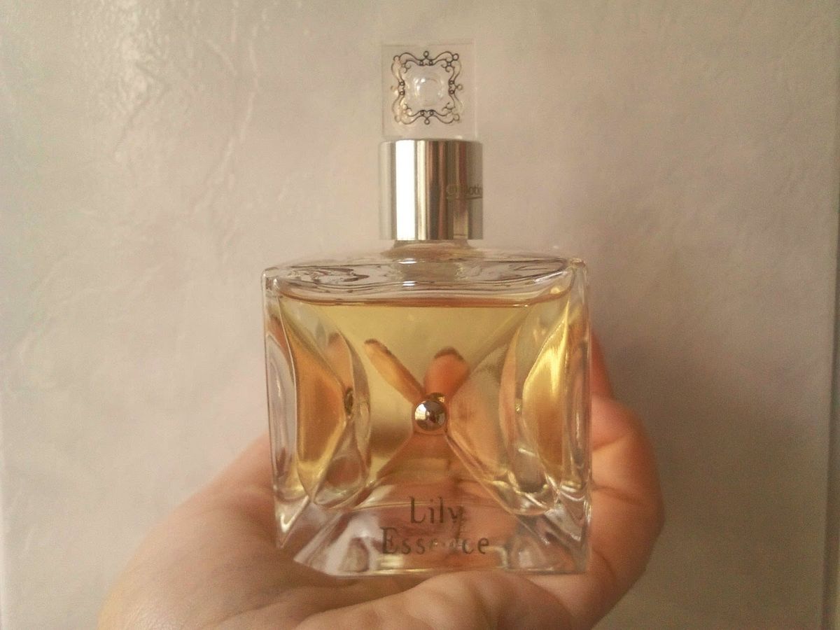Perfume Lily Essence Perfume Feminino O Boticário Usado 1115702 enjoei