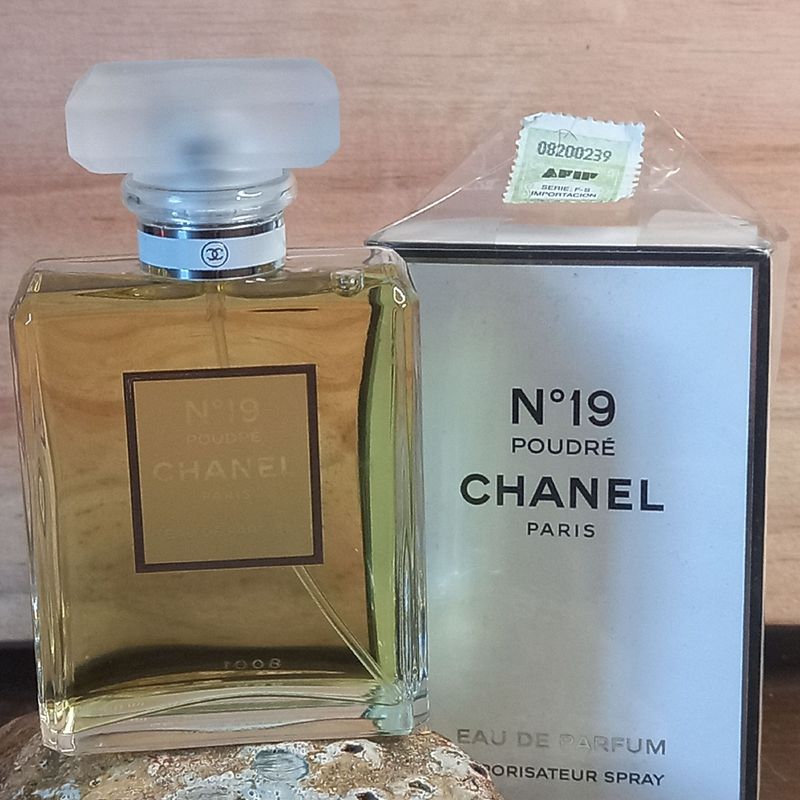 Perfume N 19 Poudré Chanel Paris 50ml Novo | Chanel Nunca Usado