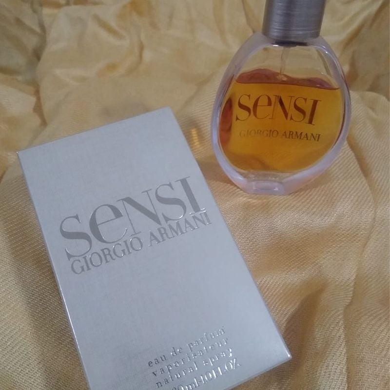 Perfume Original Sensi Giorgio Armani Giorgio Armani Usado 80078624 enjoei