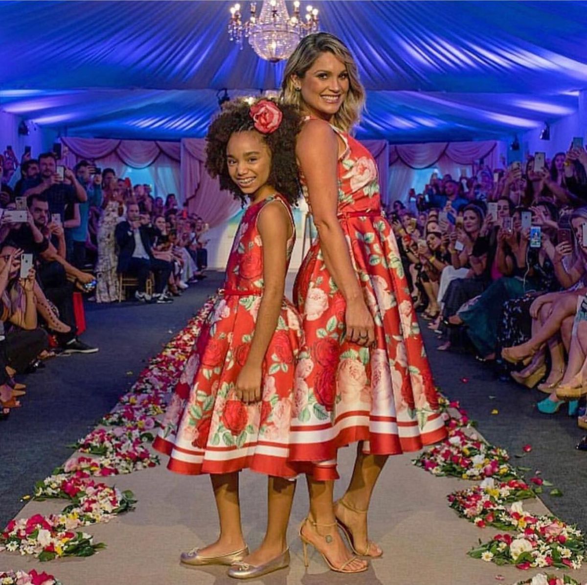 petit cherie mae e filha