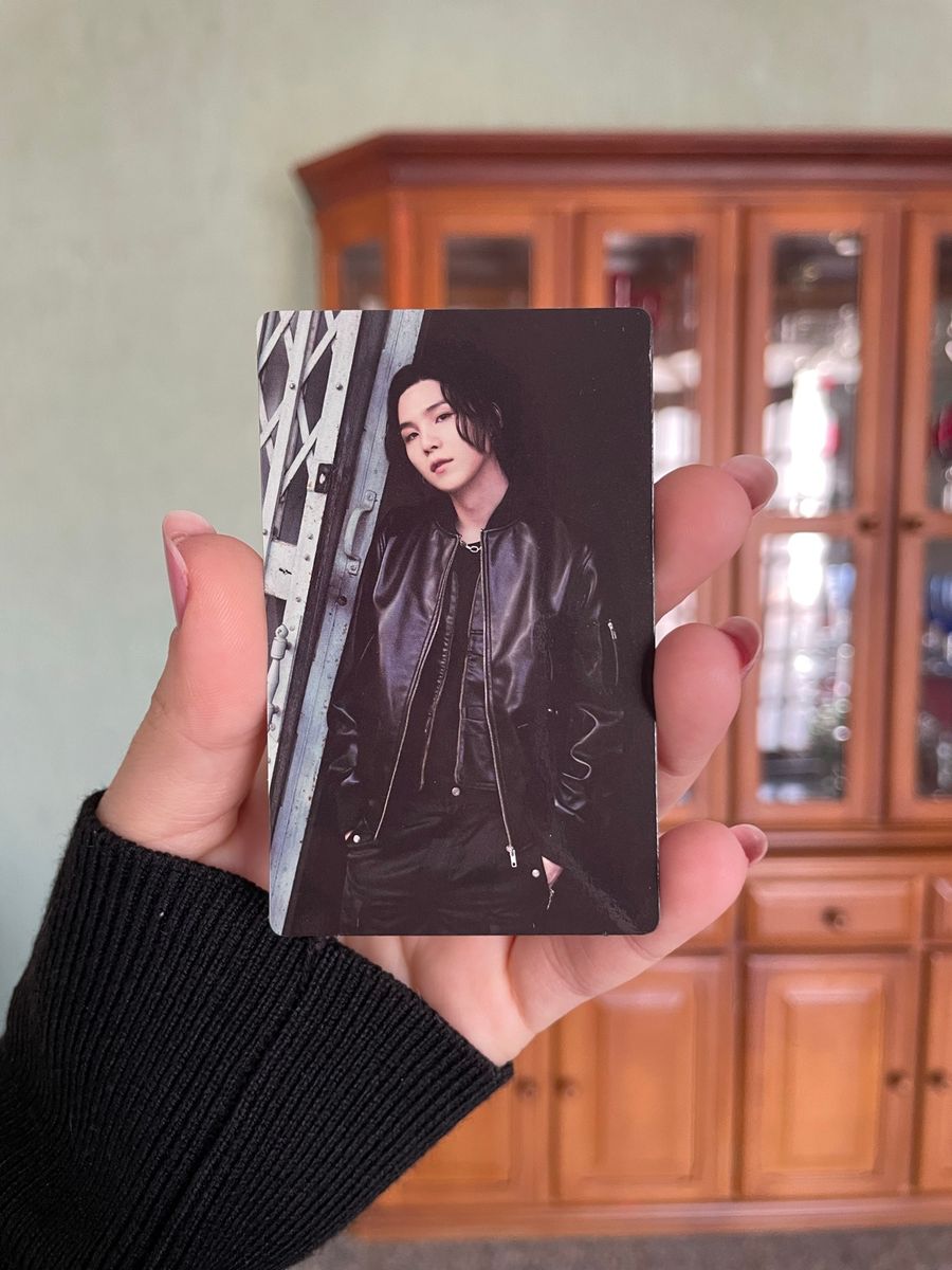 Photocard Pob D-day Yoongi/agust D/ Suga Bts | Livro Nunca Usado