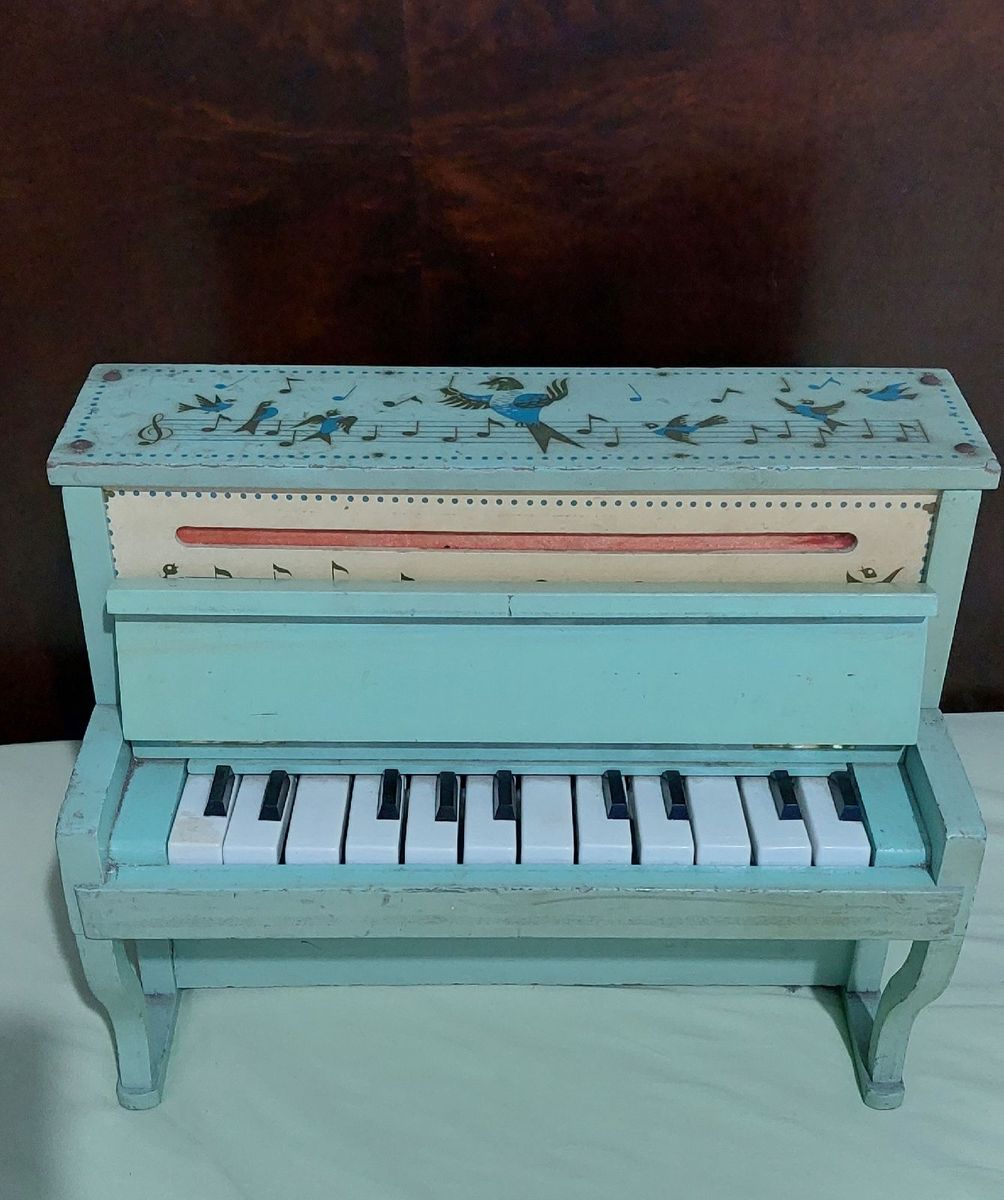 Piano Antigo Infantil Da Estrela