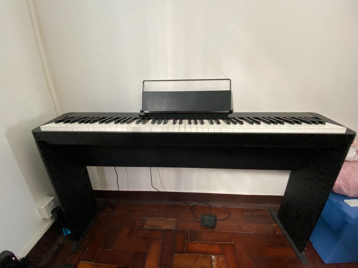 Piano Digital Casio Pxs1000 + Estante Item de Música Casio Usado