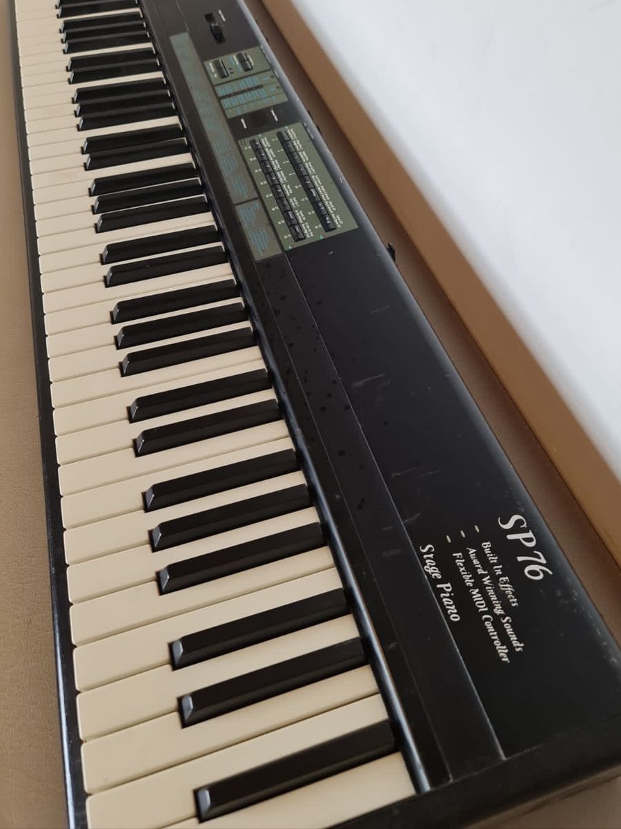 Piano Digital Kurzweil Sp76 Precisa Trocar a Placa Teclado p