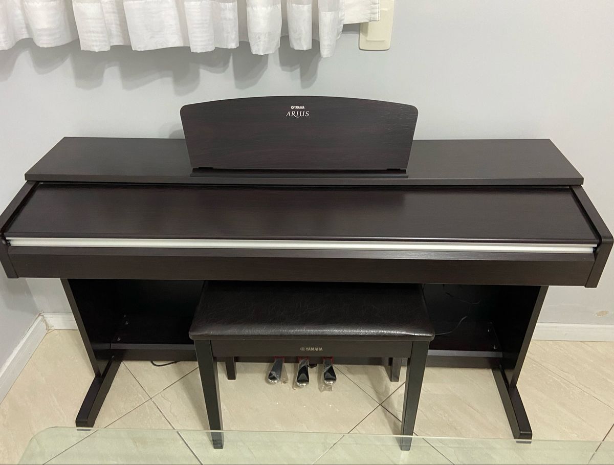 Piano Digital Yamaha Ydp141 Arius Item de Música Yamaha Usado