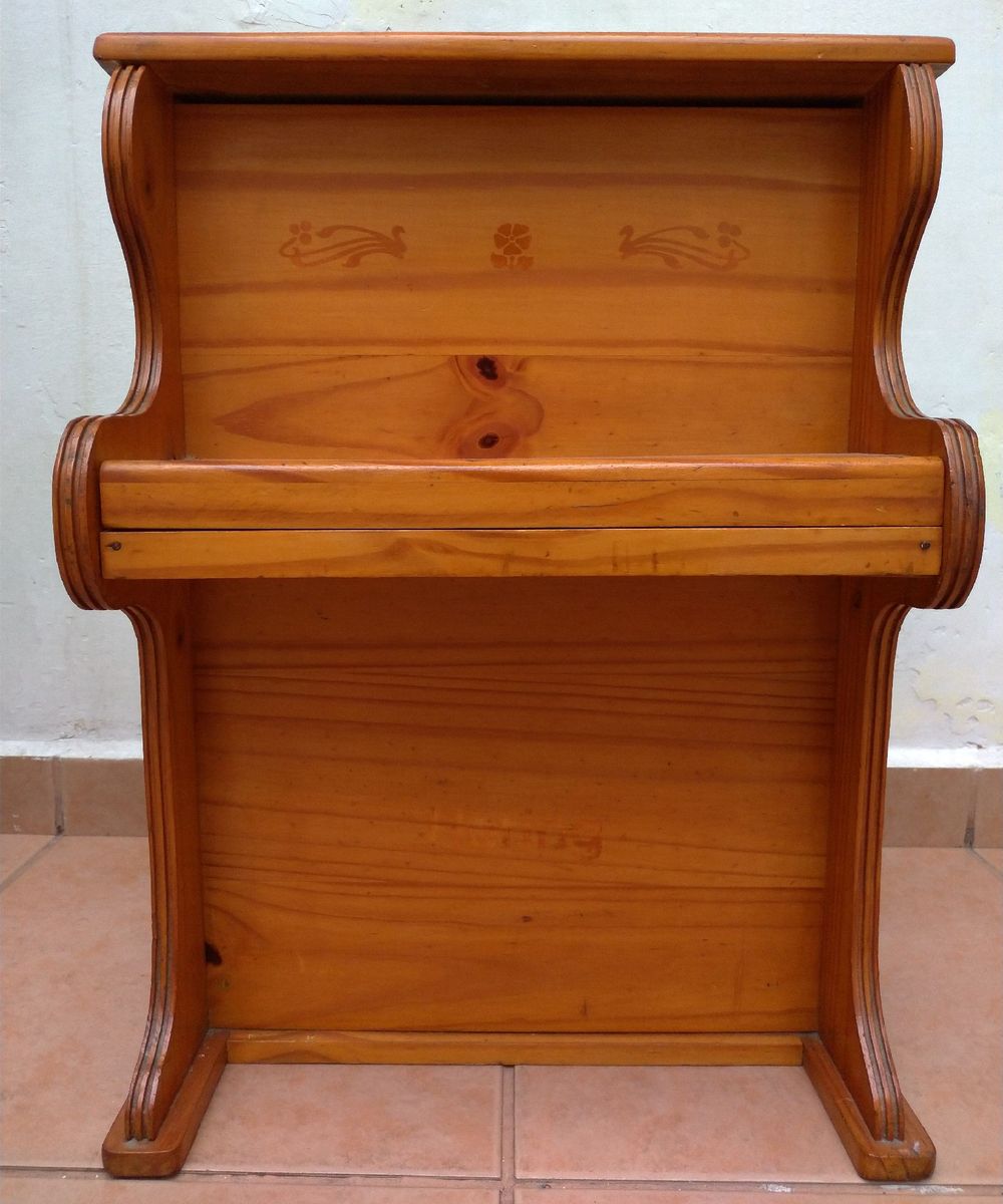 Piano de brinquedo - anos 80 (marca: Hering) - Antiguidades - Uvaranas,  Ponta Grossa 1195756623