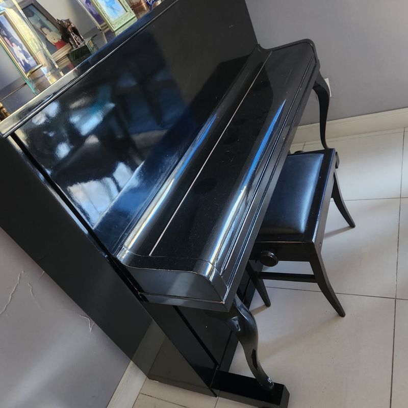 Piano Salzburg | Salzburg Usado 109560217 | enjoei