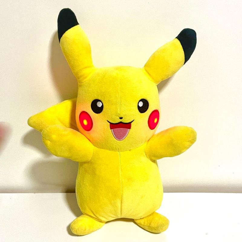 Boneco De Pelucia Sylveon Pokemon Center Pikachu Eevee Tomy